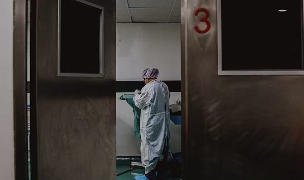 Hospital Negligence vs. Doctor Negligence
