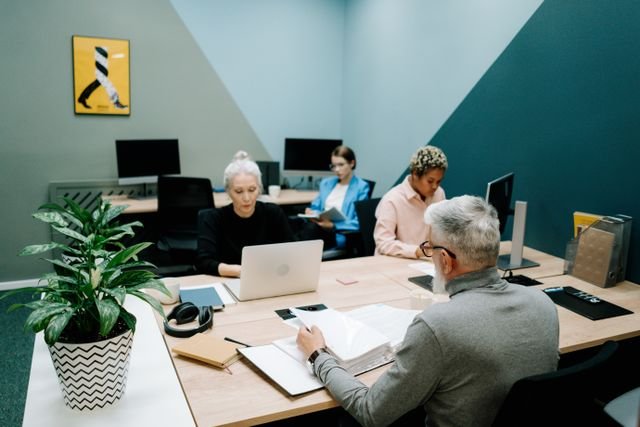 Smart Funding Strategies for Long-Term Business Growth